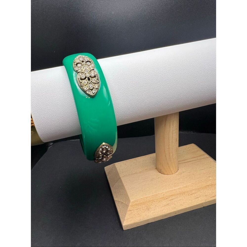 New Premier Designs Roaring Chic Green Acrylic Crystals Chunky Bangle Bracelet